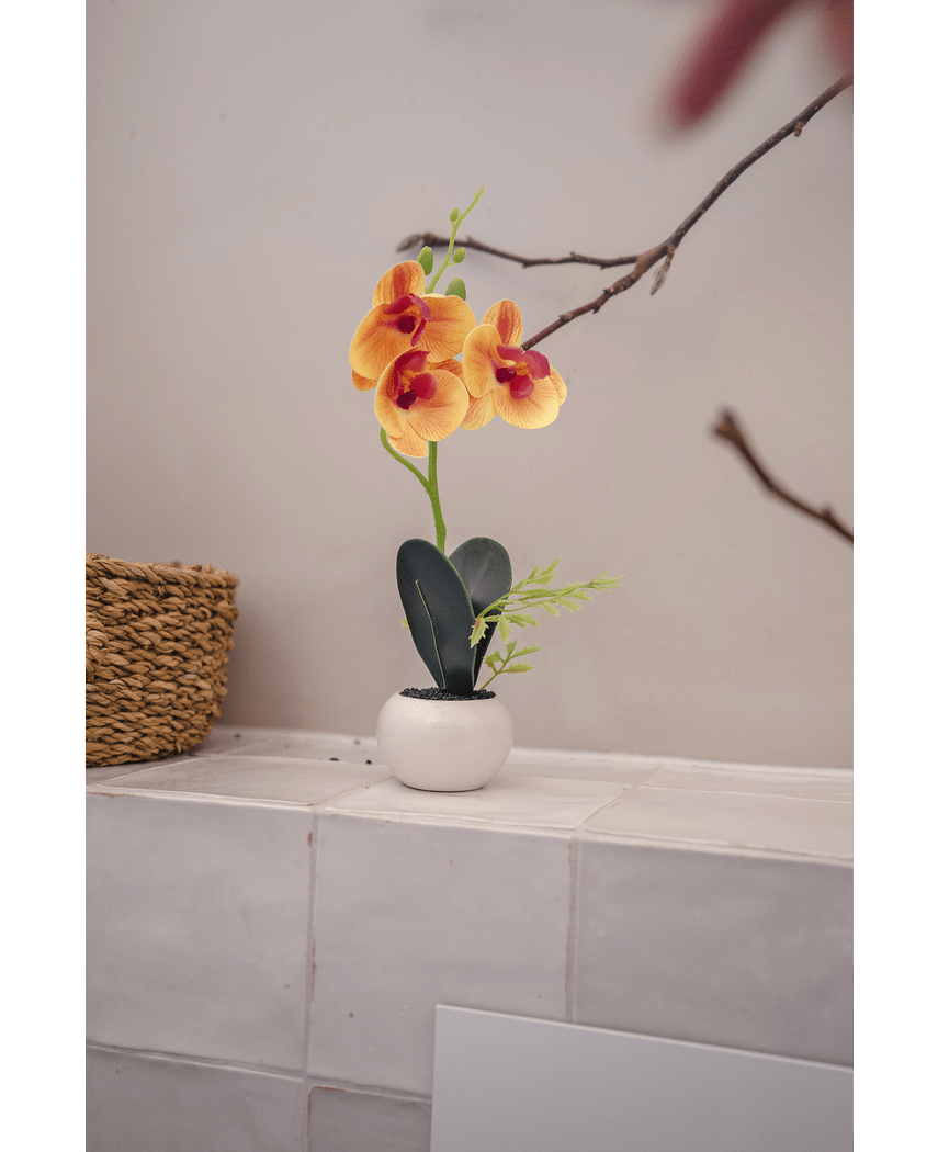 Orchidée artificielle 28 cm jaune/rouge dans un pot